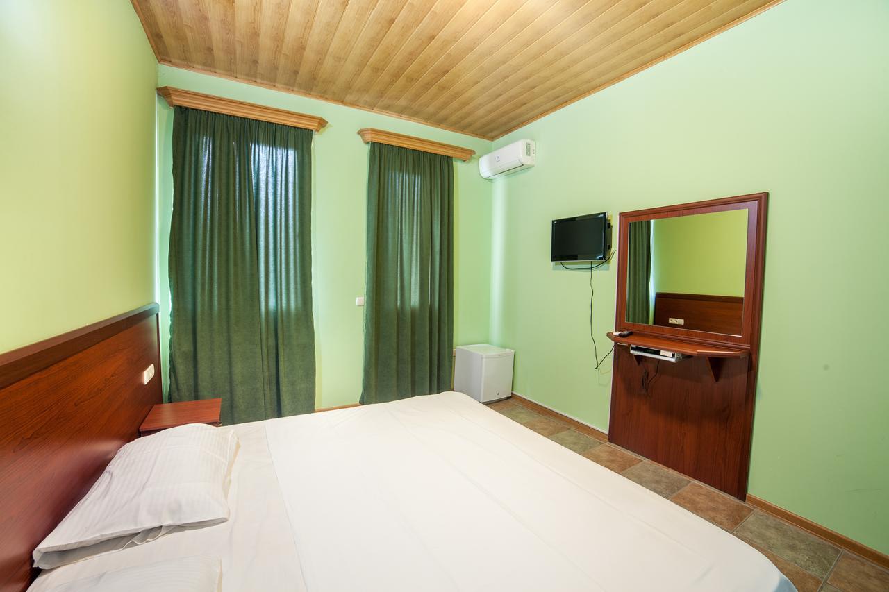 Zedazeni Hotel Mtskheta Exterior photo